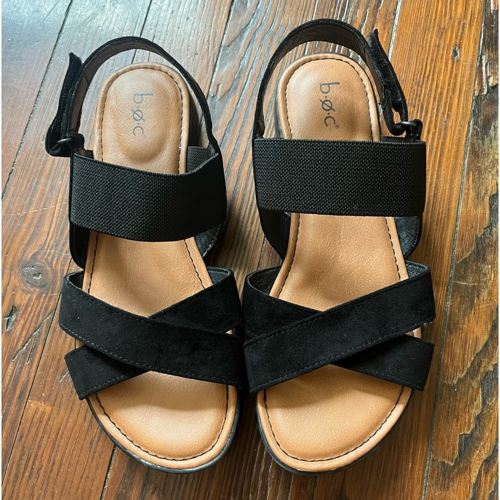 B.O.C. Black sandals size 9 leather